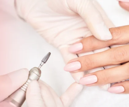 Proibição das Unhas em Gel: Separando Fatos de Boatos